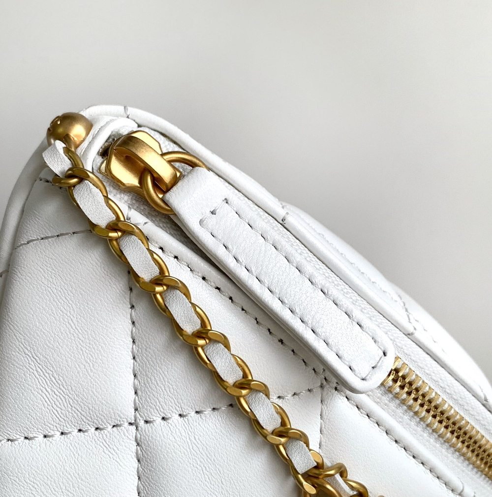 Chanel Bag 24 cm