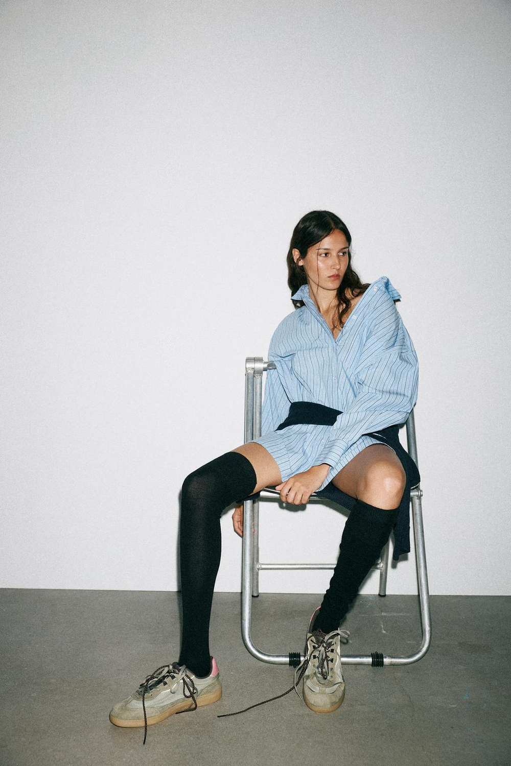 ZARA КОМБИНИРОВАННЫЕ СПОРТИВНЫЕ КРОССОВКИ, ЗЕЛЕНЫЙ ХАКИ