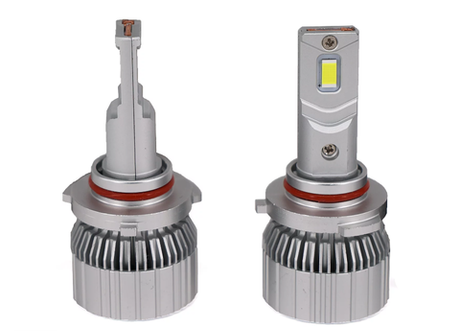 Светодиодные лампы HB3 (9005) Sariti T6 с вентилятором, 12V, 45W, 5500K (комплект, 2шт)
