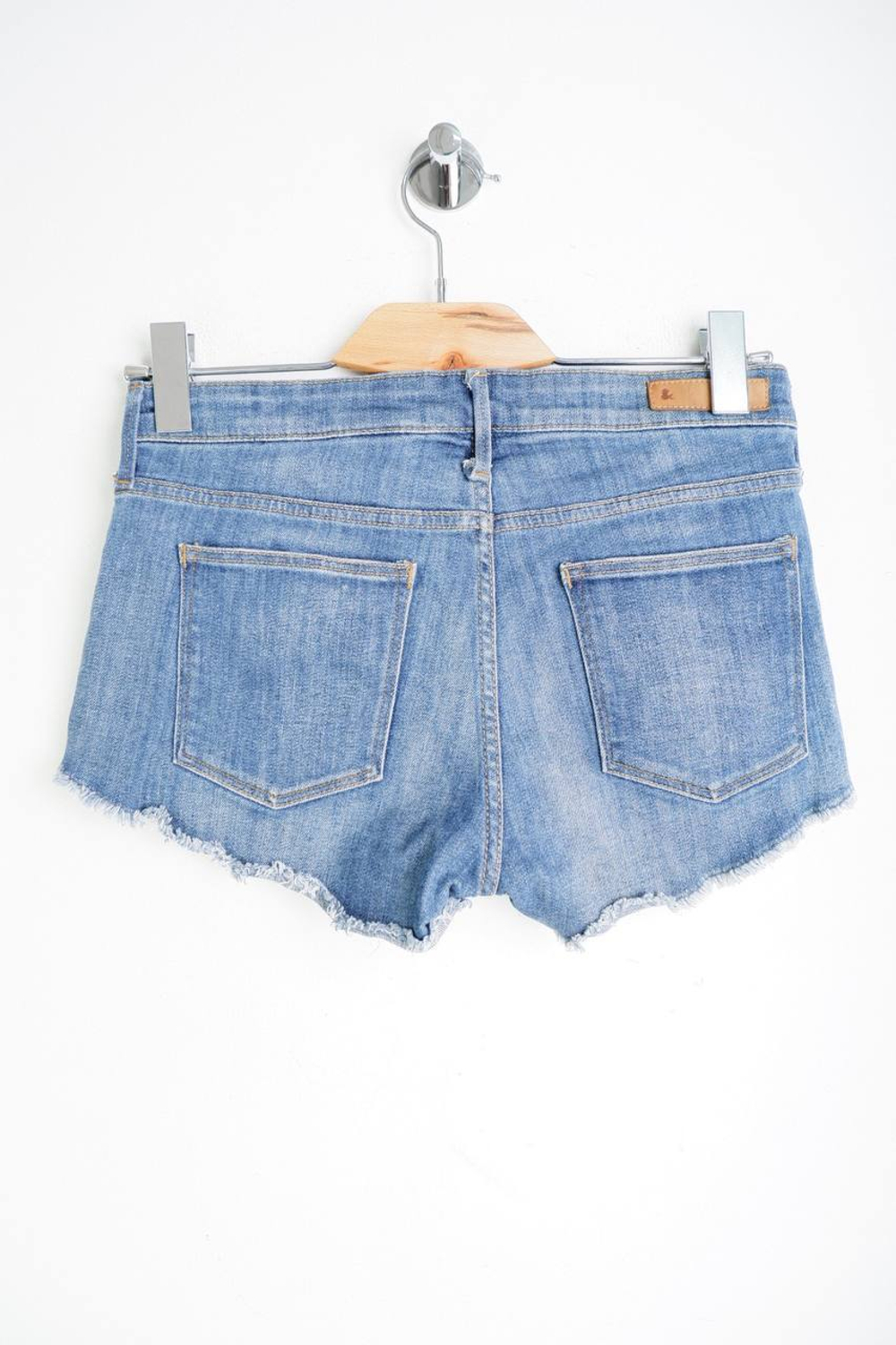 Шорты H&M короткие, маркировка 34, визуально на 40 размер