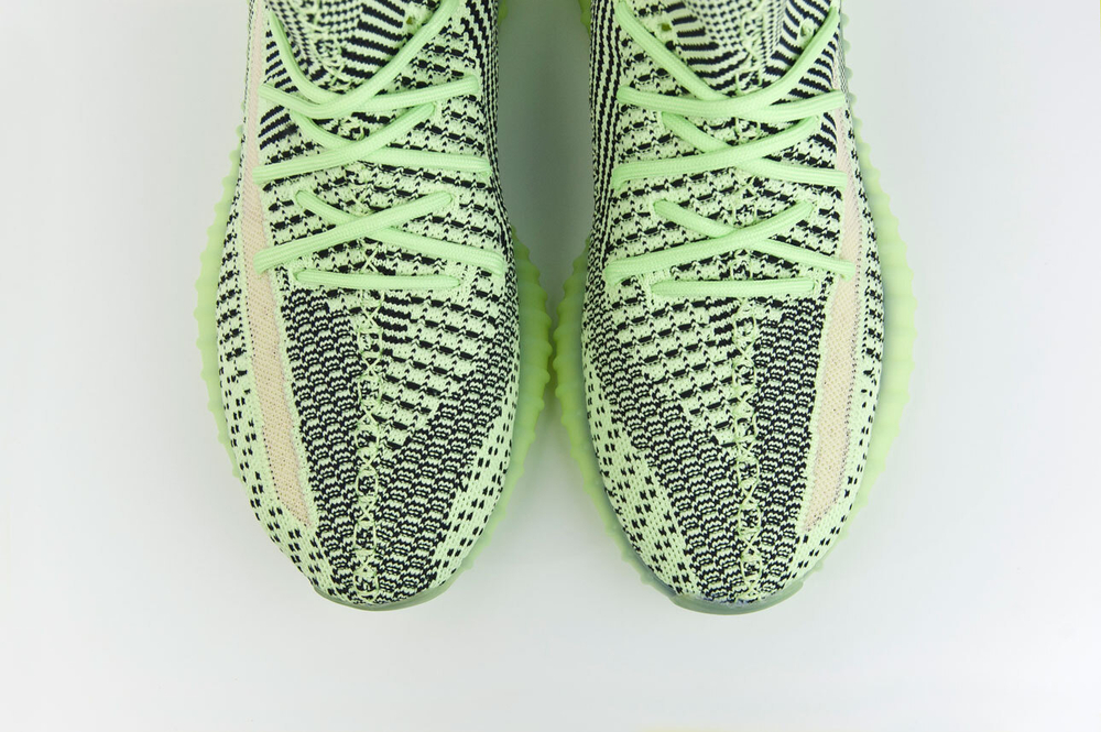Кроссовки Adidas Yeezy 350 boost v2 Yeezreel Wmns