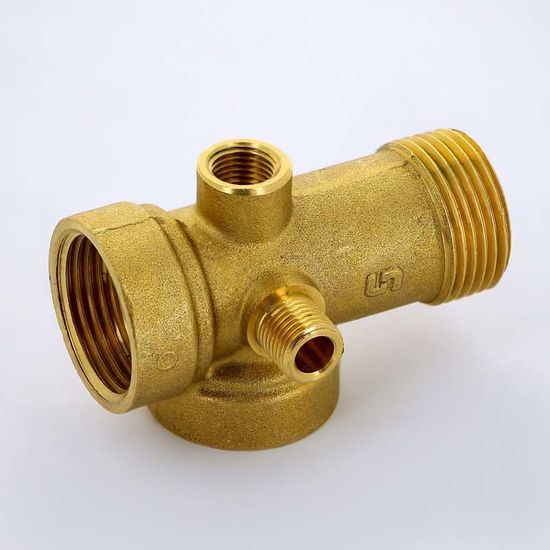 Пятивыводной штуцер для гидроаккумулятора (пятерник) Uni-fitt