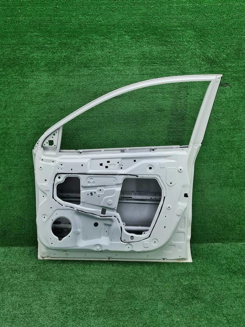 Дверь передняя правая Nissan Qashqai 2 j11 (13-23)