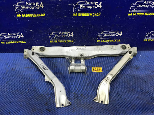 Рамка радиатора / телевизор MITSUBISHI COLT 2003