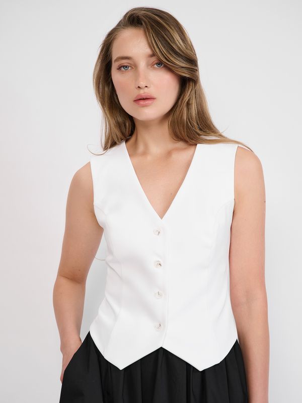 ЖИЛЕТ НА ПУГОВИЦАХ