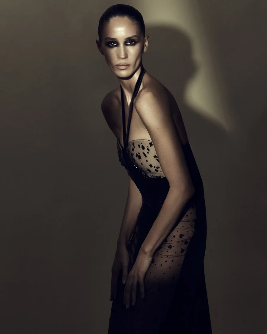 Платье с камнями, Черный