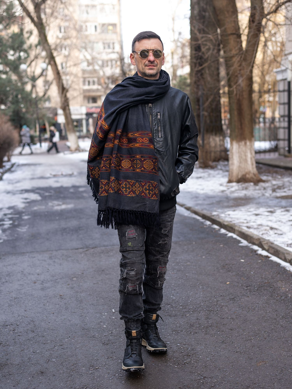 Шаль Куллу (графит)