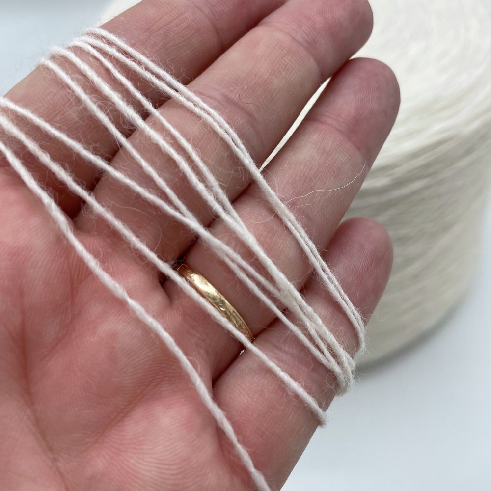 LAGOPOLANE 10% меринос virgin wool 5% альпака 10% вискоза 75% полиакрил