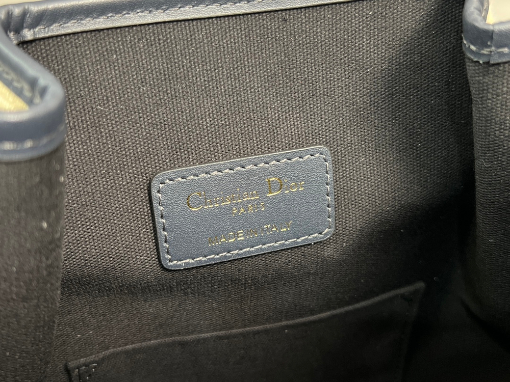 Christian Dior Medium C'est Dior Bag 24 cm
