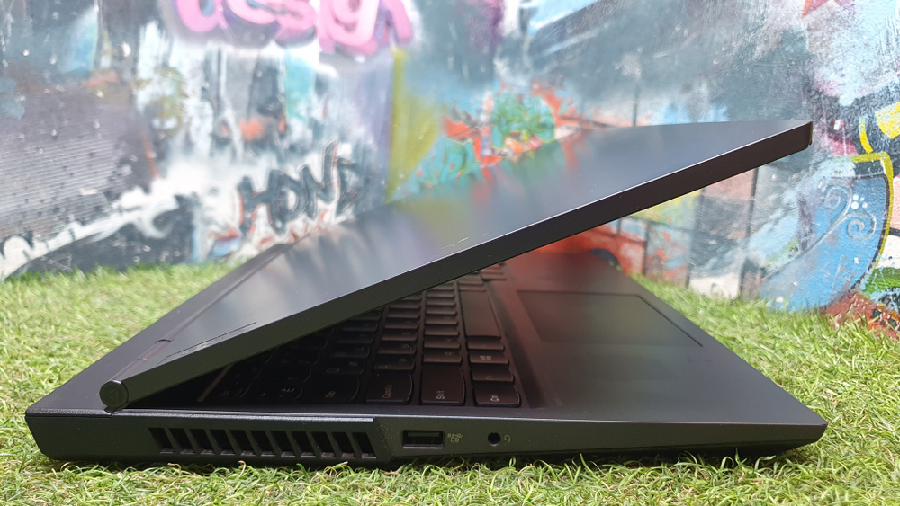 Игровой Lenovo Ryzen 7/16Gb/RTX 2060 6Gb/144Hz/Legion 5 15ARH05H 82B10083RU/Windows 11