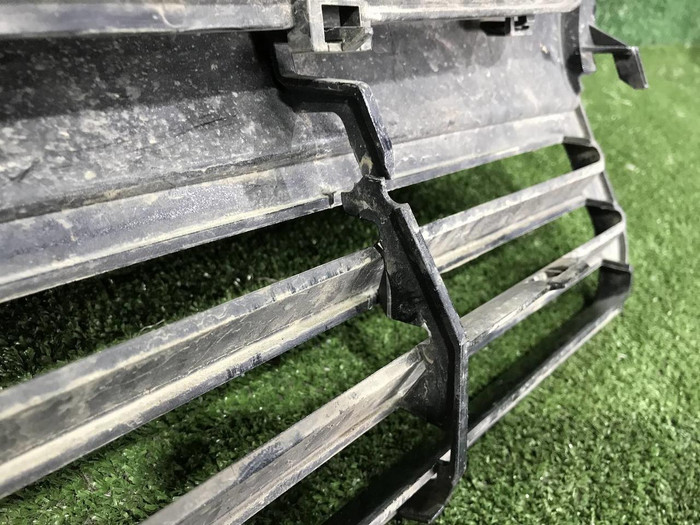 Решетка радиатора Mercedes G w463 (2008-2015)