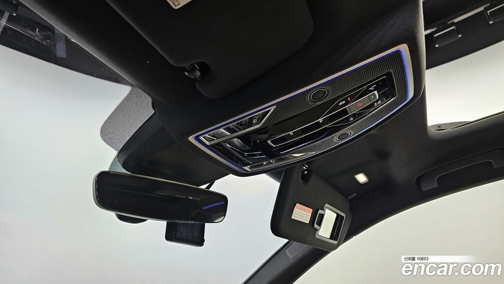 Audi A8 (D5) 55 TFSI Quattro LWB (12.2019)