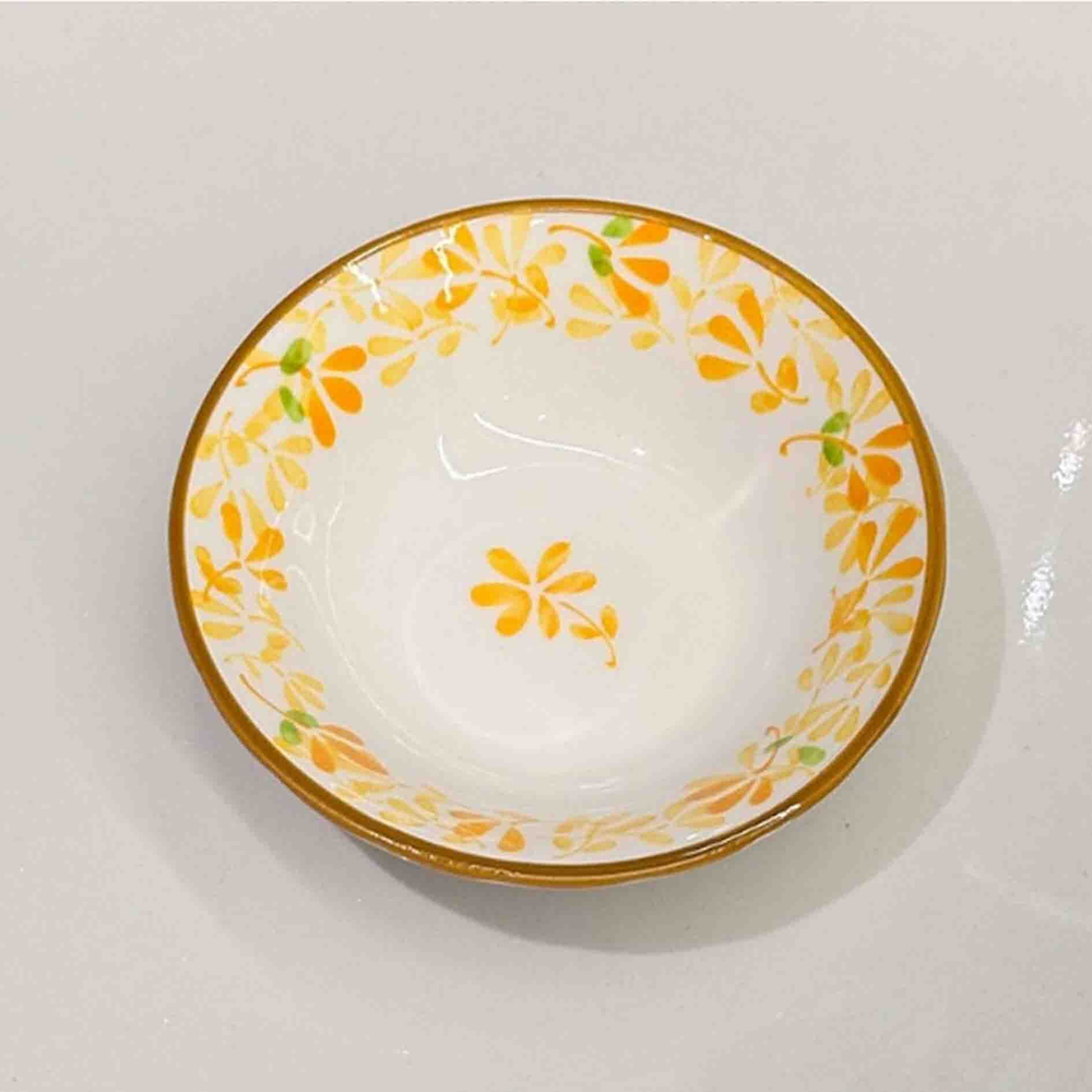 Соусница с оранжевыми лепестками