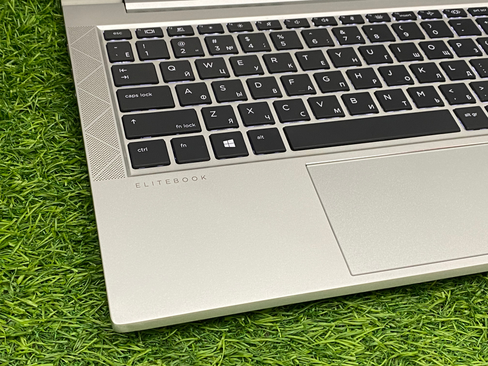 Ноутбук HP 13.3" i5-1135G7/Intel Iris Xe/16GB/512GB/ EliteBook 830 G8[56c38ec]/Windows 10