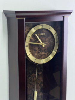 Настенные часы Seiko QXH067BN