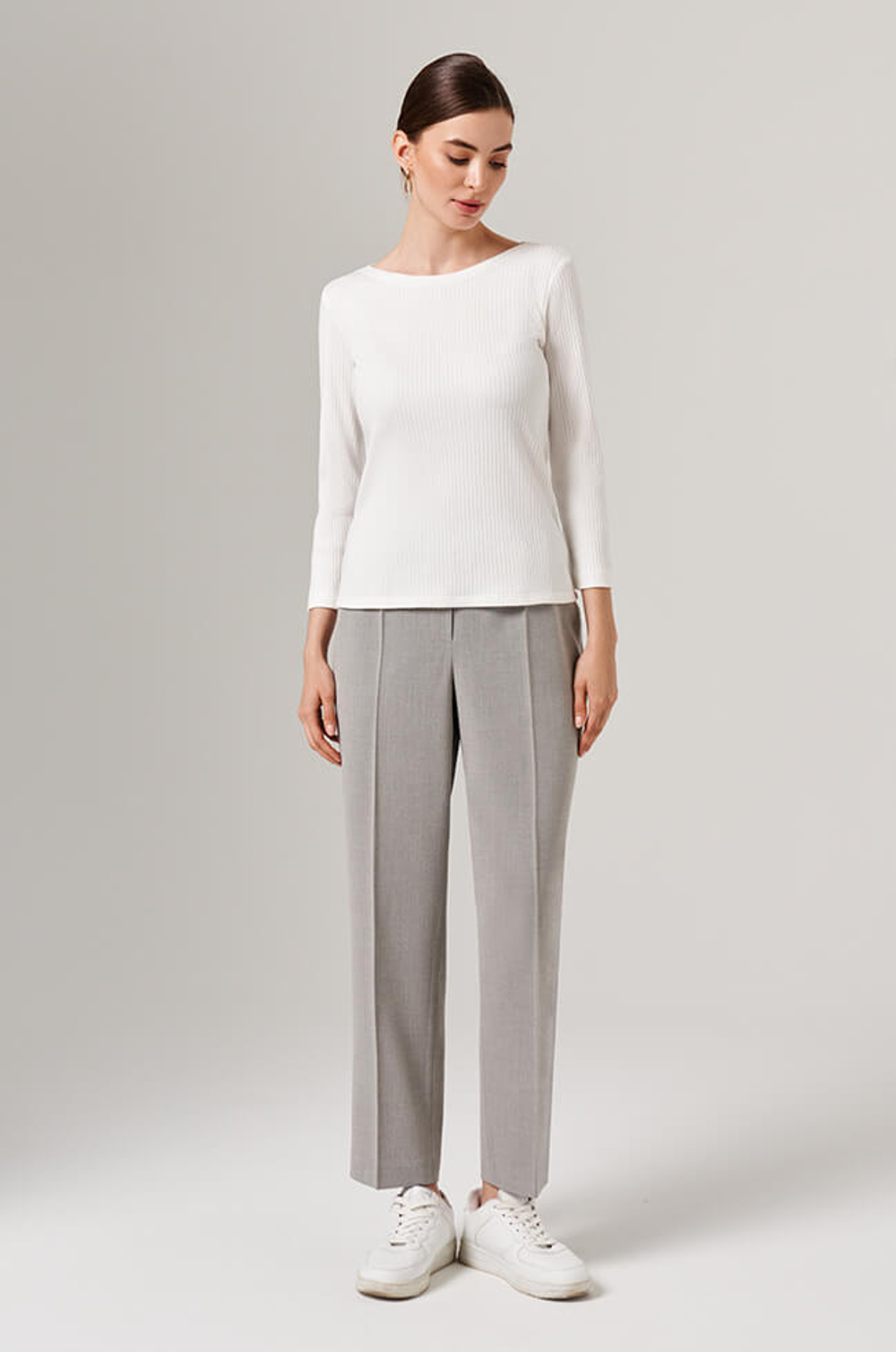 31111 Брюки женские (серый елочка)