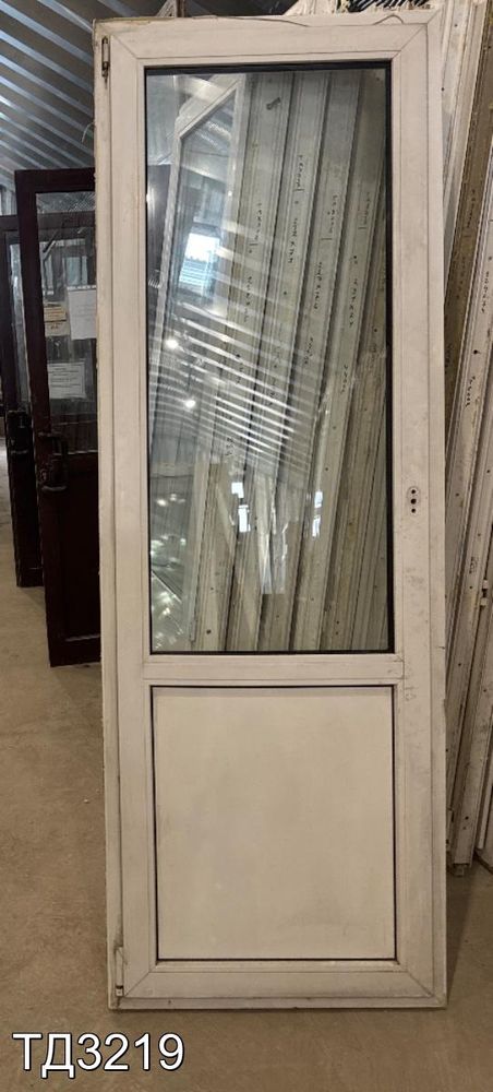 Дверь балконная пластиковая Б/У 2270(в) x 780(ш)
