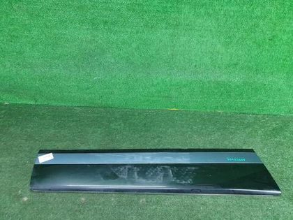 Накладка двери передняя левая Range Rover Velar (2017-н.в.)