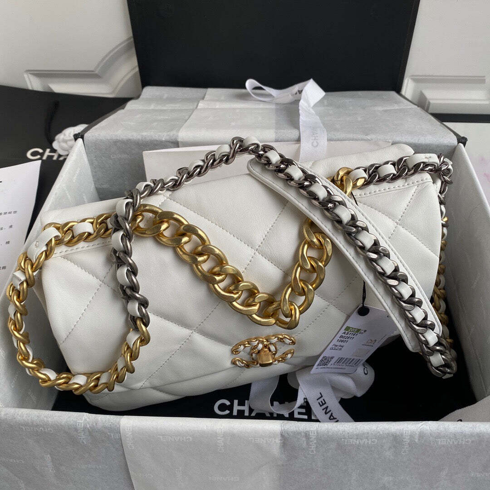 Chanel 19 Large 30 cm