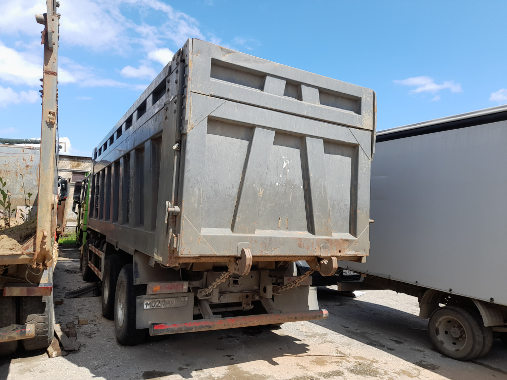 Shacman (Shaanxi) SX* 8x4 Самосвал SX331863366 (Дизельный, 12,5 л, 544 л.с., МТ)