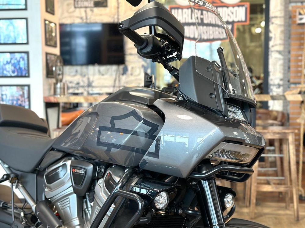 Harley-Davidson Pan America 1250 Special Gauntlet Gray Metallic