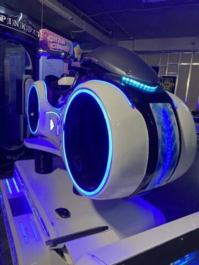 Аттракцион виртуальной реальности гонка Moto VR