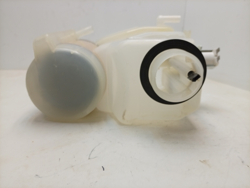 DM-M39AHC ктп7 Бачок соли для посудомоечных машин Krona Candy Hansa Samsung 49020942 б/у