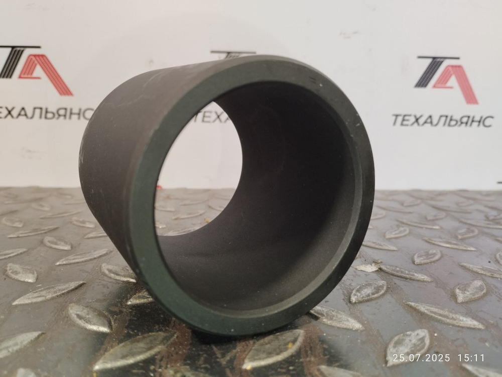 Втулка 195-63-52160