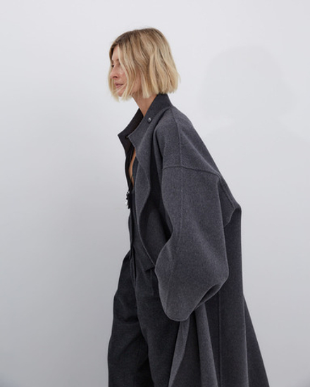 Пальто на кнопках из смесового кашемира Лоро Пиана темно-серый