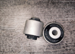 Сайлентблок перед нижнего поперечного рыч A6 C7