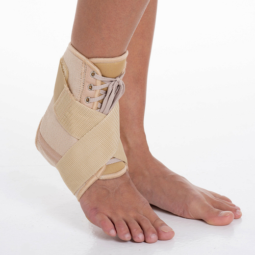 Фиксатор для голеностопного сустава, эластичный, со шнуровкой, усиливающей лентой и пластинами F2010 (Размер: XXL)