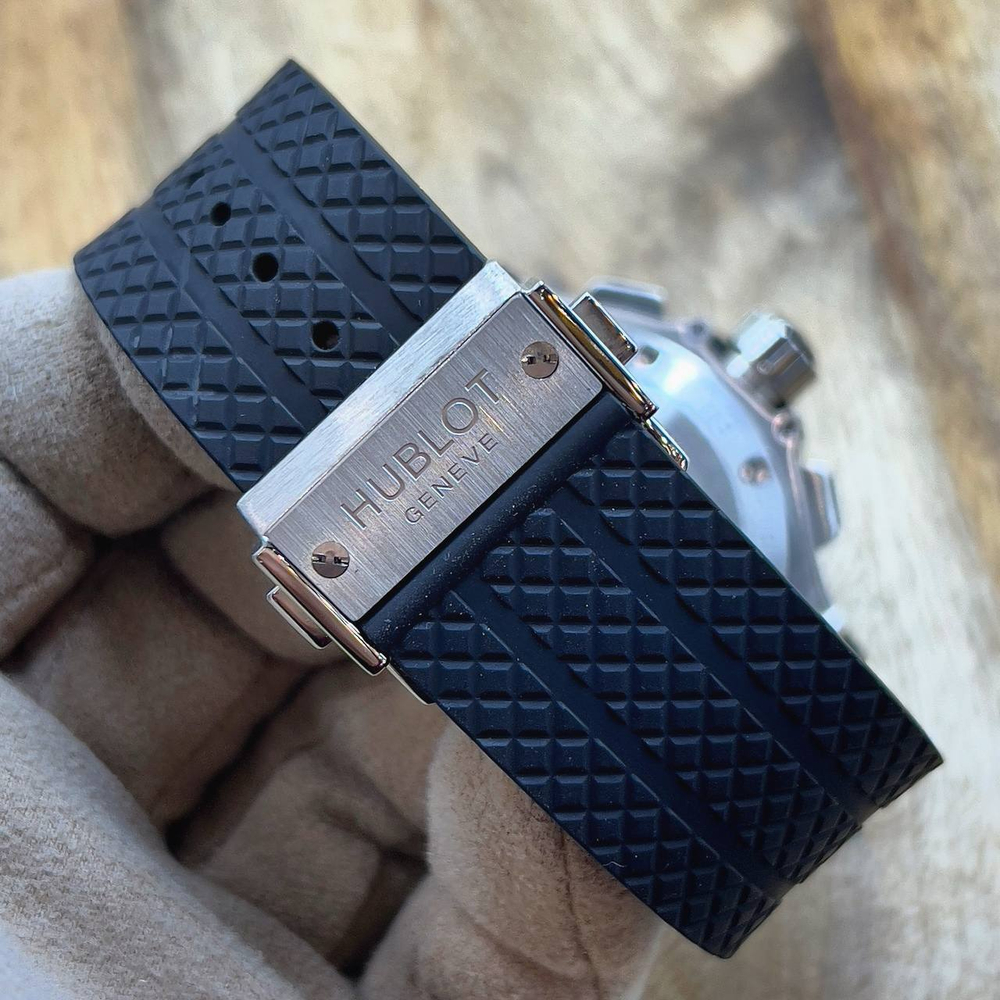 Часы Hublot