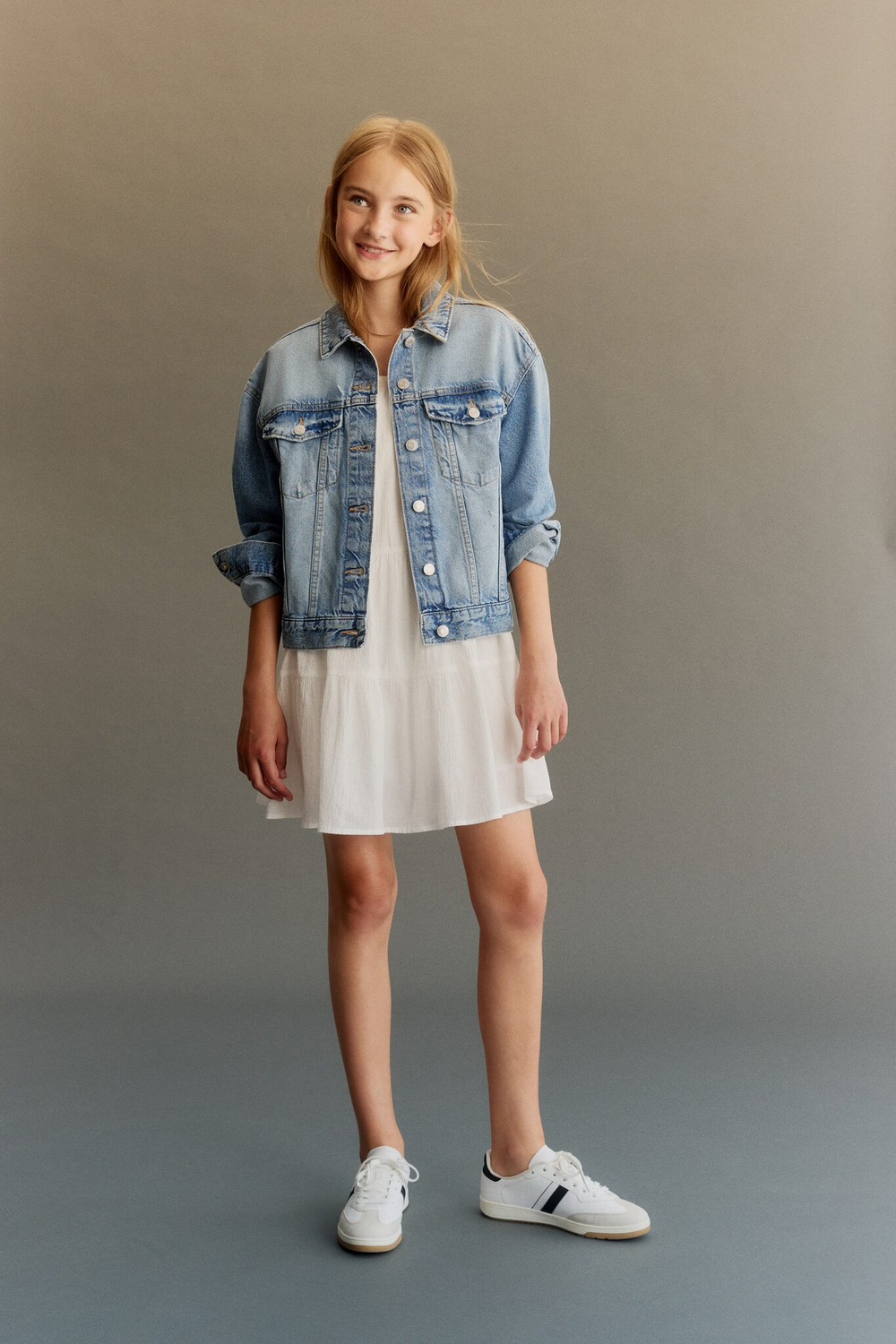 H&M Платье из жатого хлопка, белый