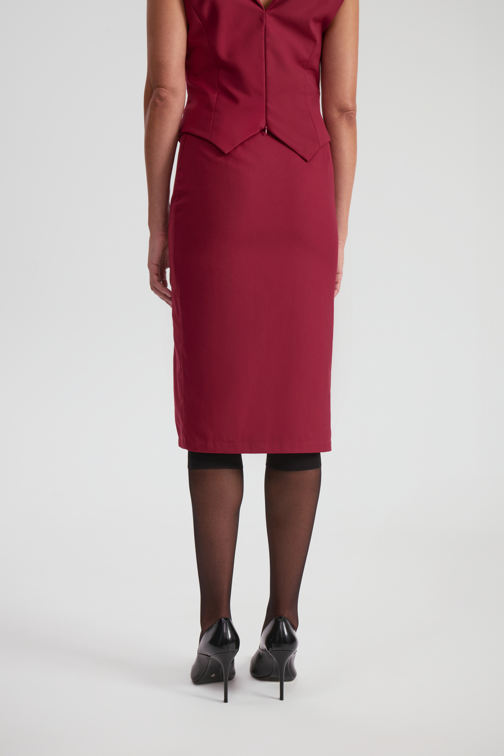 Юбка карандаш бордо разрез