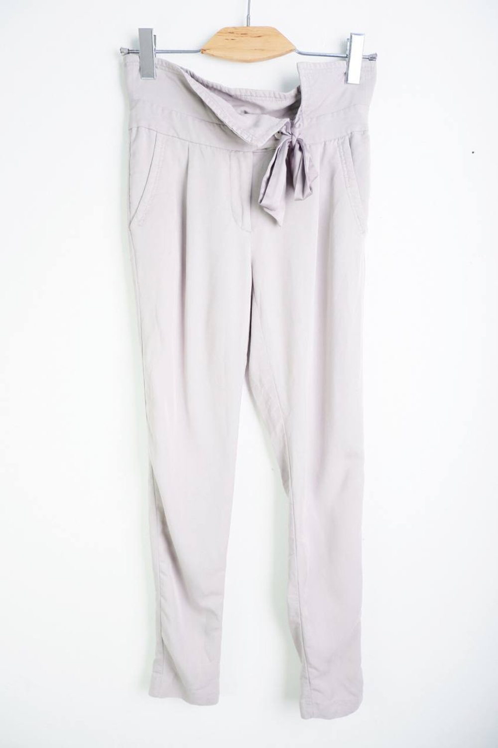 Брюки Ostin стильные, маркировка XS, визуально на 42 размер