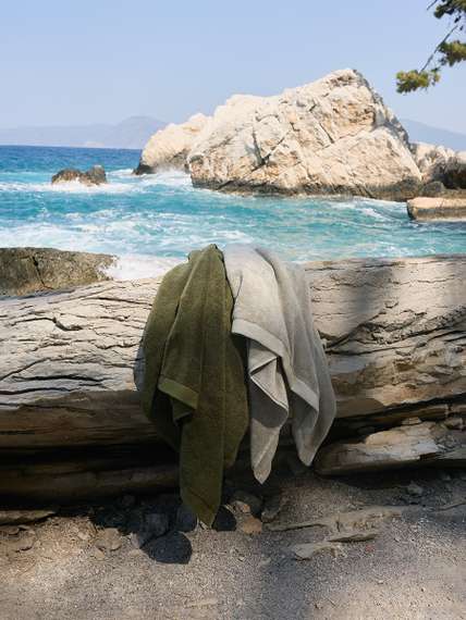 Полотенце банное бежево-серого цвета из коллекции essential, 90х150 см