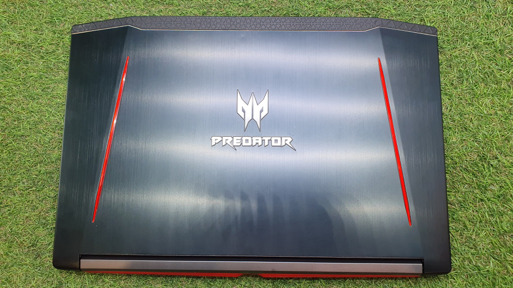 Ноутбук Acer i7-8/8Gb/GTX 1060 6Gb/144Hz/Predator Helios 300 PH315-51-71FS/Windows 10