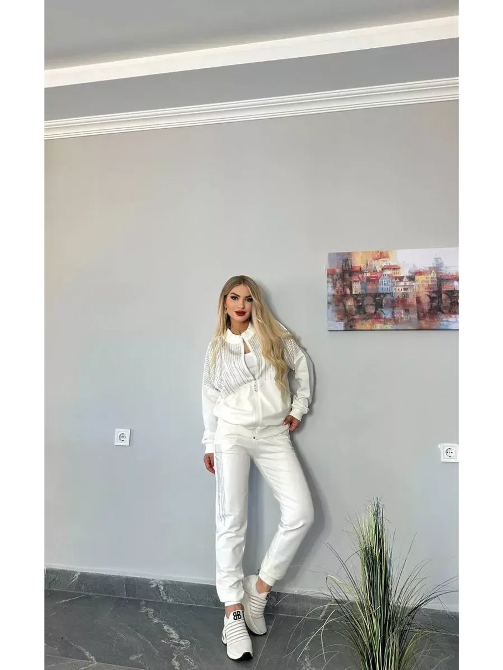 Костюм с Оверсайз свитшотом