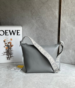 Loewe Small Cubi Crossbody 29 cm