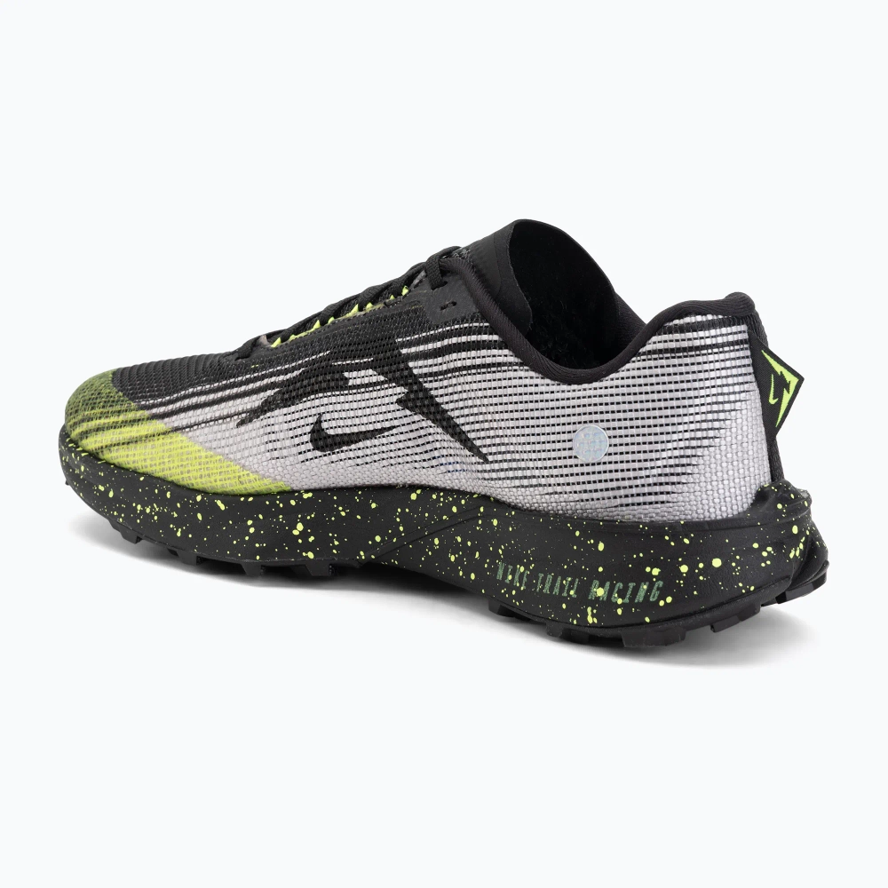 Кроссовки для бега Nike Kiger 10 black/volt ice/tattoo/phantom