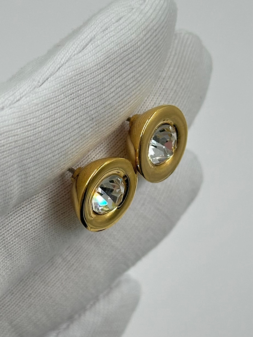 Серьги пусеты с кристаллами Givenchy