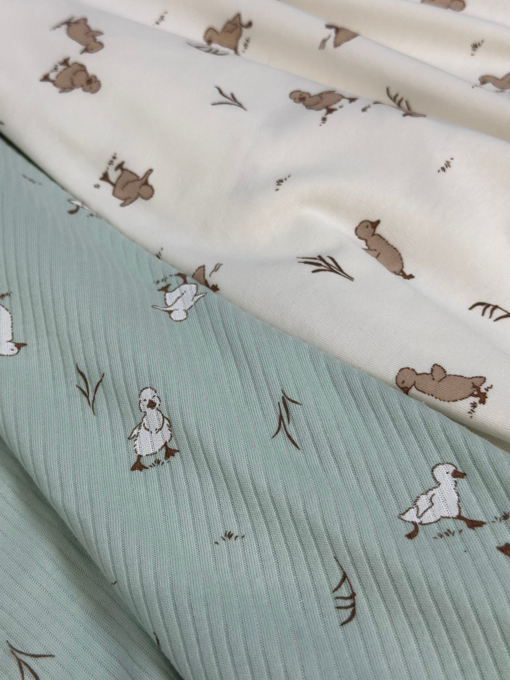 Пелёнка Утята Рубчик Нефрит 85*130 RinaAmari