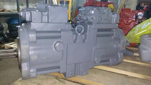 Гидравлический насос на экскаватор Hyundai R160LC-7 (31N5-10010)