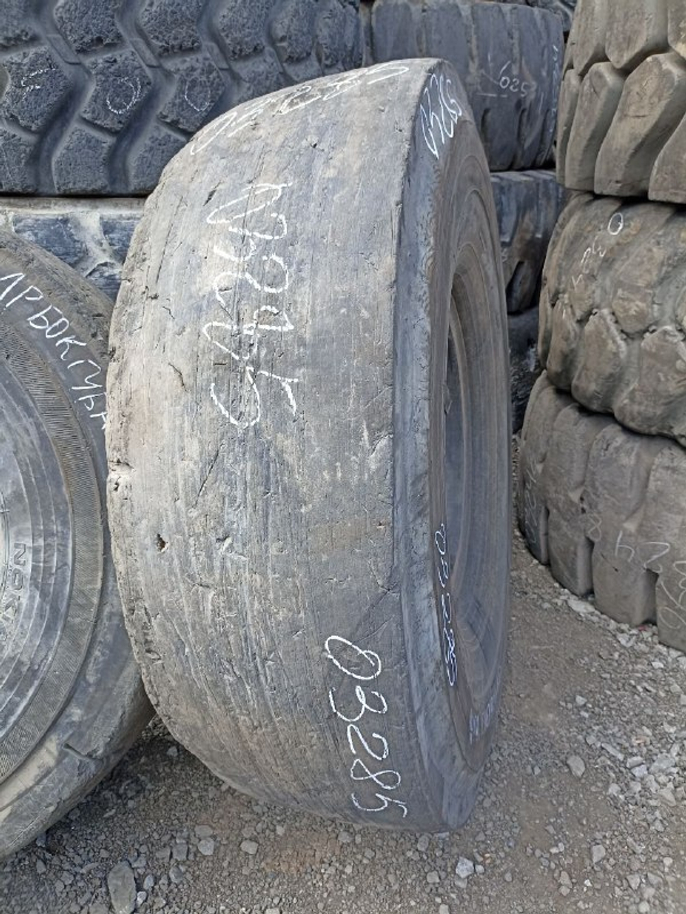 18.00R25 Bridgestone VSMS шина б/у