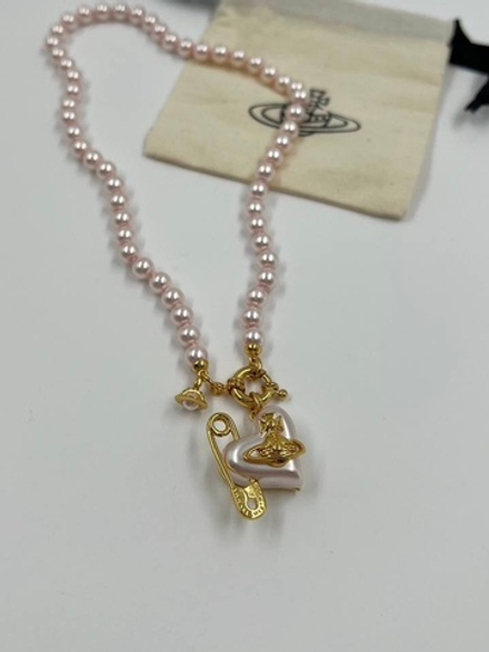 Колье бледно-розовое Vivienne Westwood