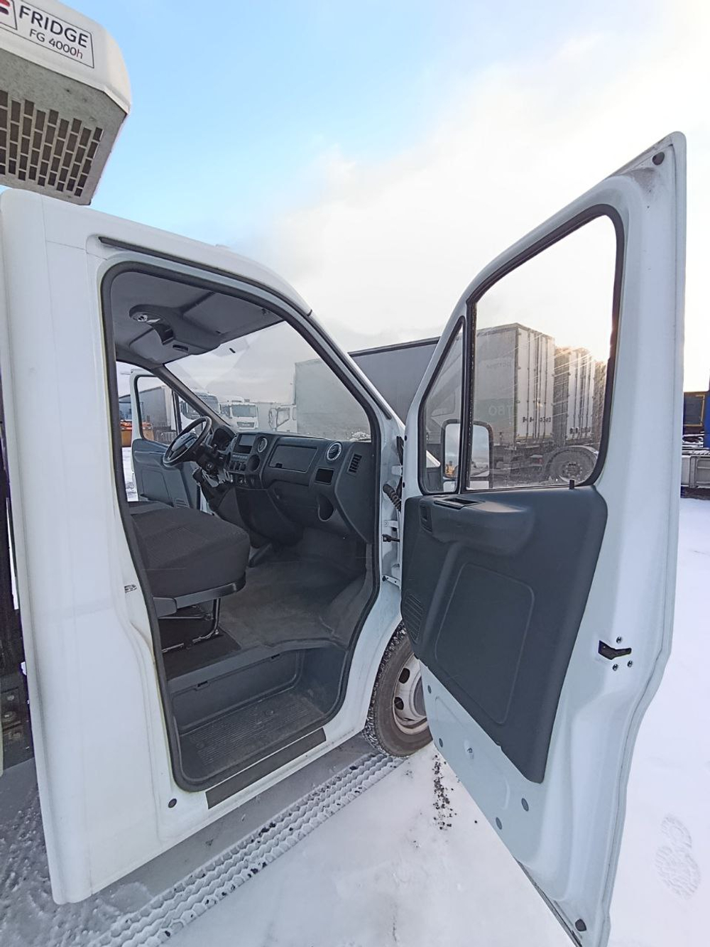 GAZ GAZELLE NEXT Изотермический/рефрижератор 1992S0 (Рефрижератор, Дизельный, 2,5 л, 150 л.с. МТ)