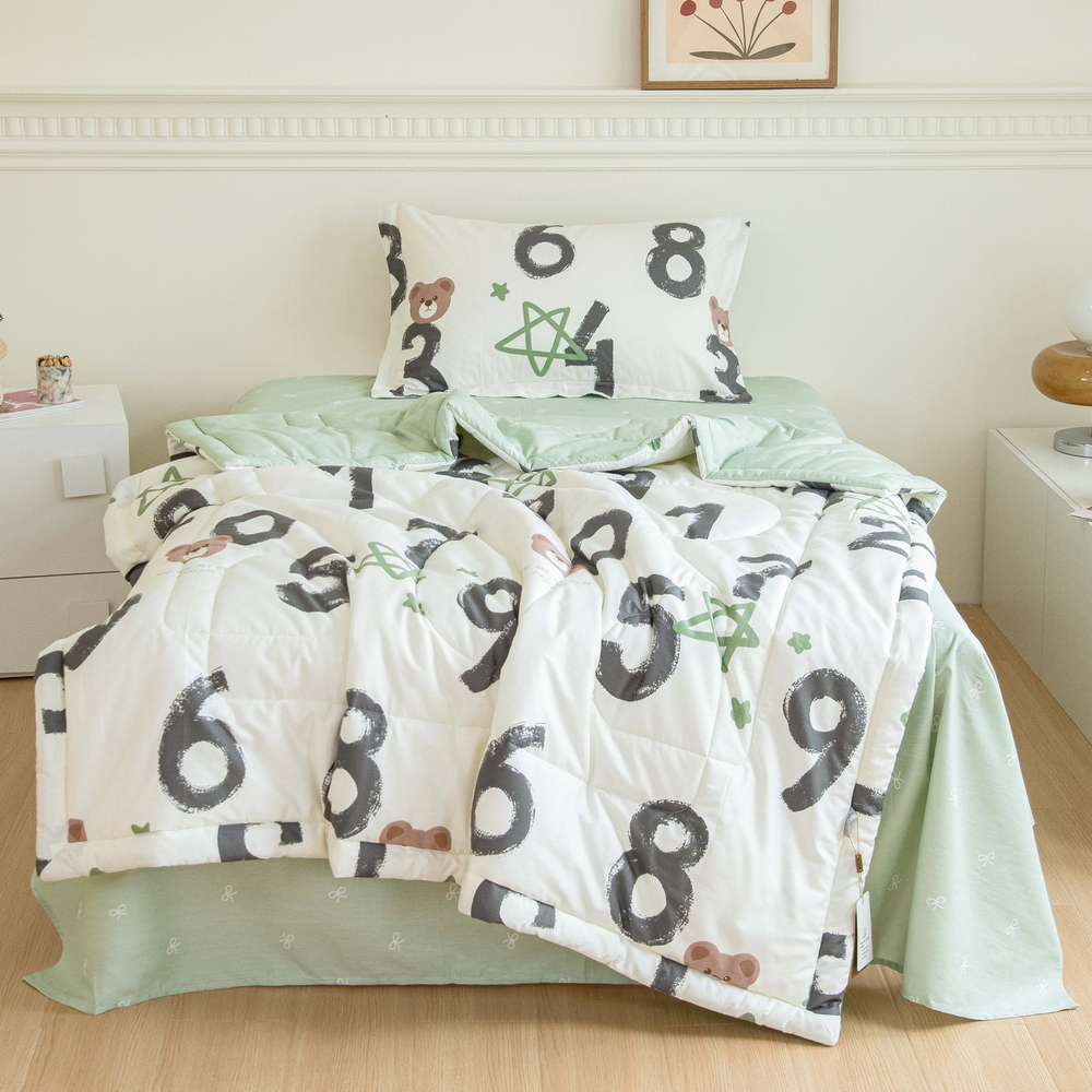 Комплект постельного белья Сатин с Одеялом Young 100% хлопок на резинке OBKR018