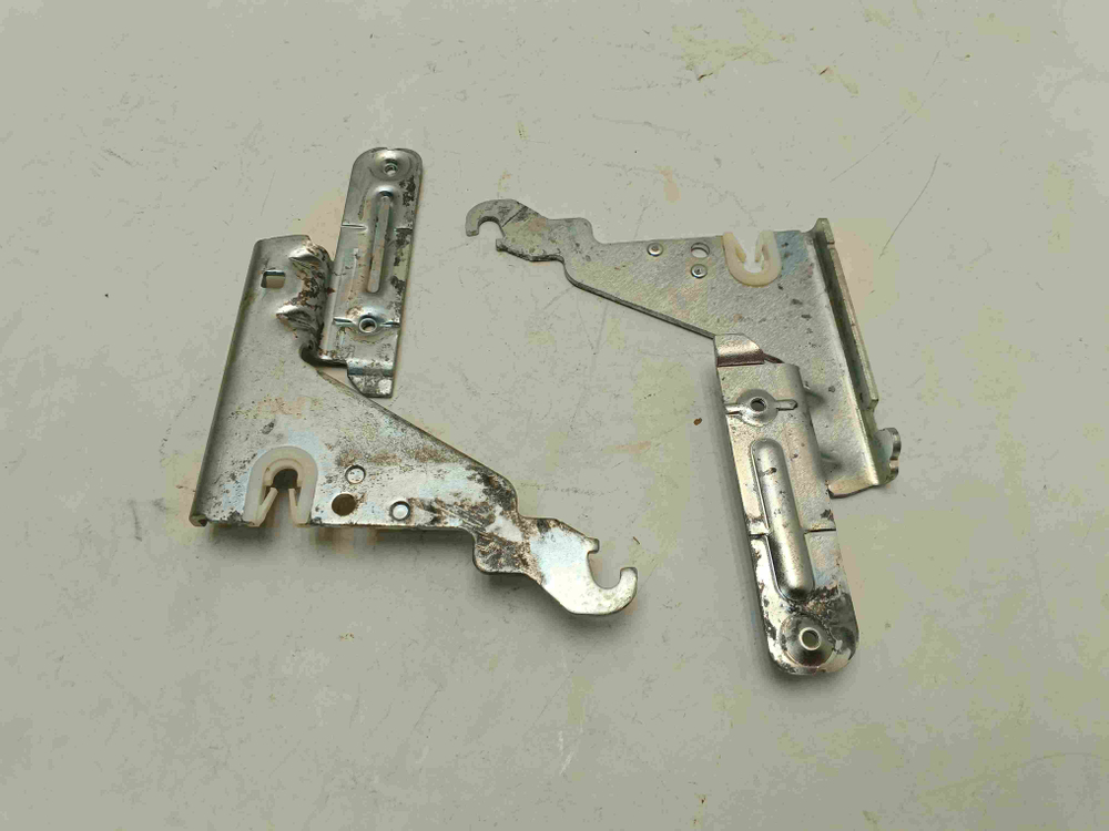 SMV24AX01R/48 ктп25 Комплект петель для посудомоечной машины Bosch SMV24AX01R/48 б/у