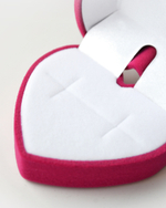 Подарочная коробочка-сердечко для ювелирного изделия