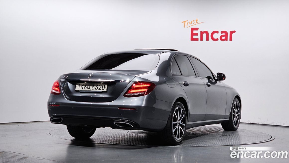 Mercedes-Benz E-Class W213 E250 Avangarde (06.2020)